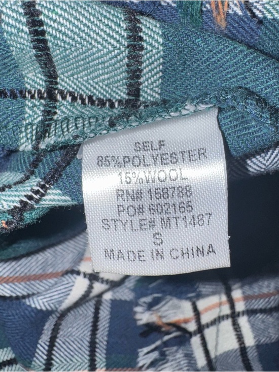 MABLE Oversized Plaid Flannel Frayed Hi-Lo Hem Cropped Boxy Fit Size Small - Picture 6 of 9